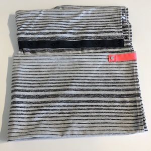 Luluemon Vinyasa Scarf